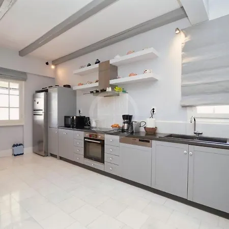 Olive Grove Rock Вилла