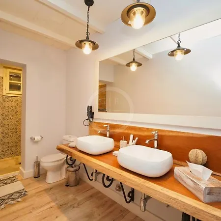 Olive Grove Rock * Aghios Emilianos (Peloponnese)