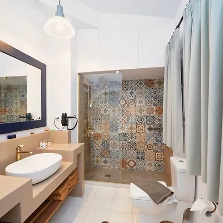 Villa Olive Grove Rock *