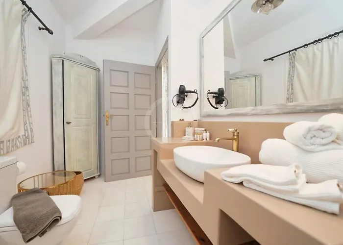 Olive Grove Rock * Aghios Emilianos (Peloponnese)