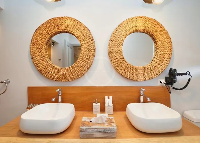 Olive Grove Rock Villa Aghios Emilianos (Peloponnese)