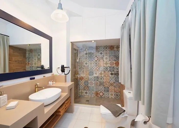 Villa Olive Grove Rock *